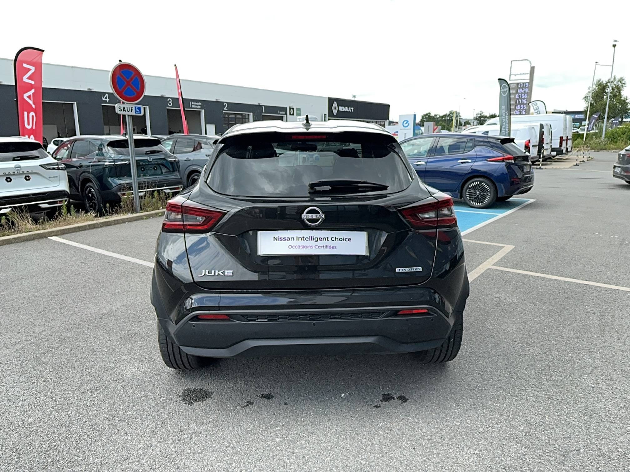Vente en ligne Nissan Juke Juke HYBRID 143 au prix de 23 490 €