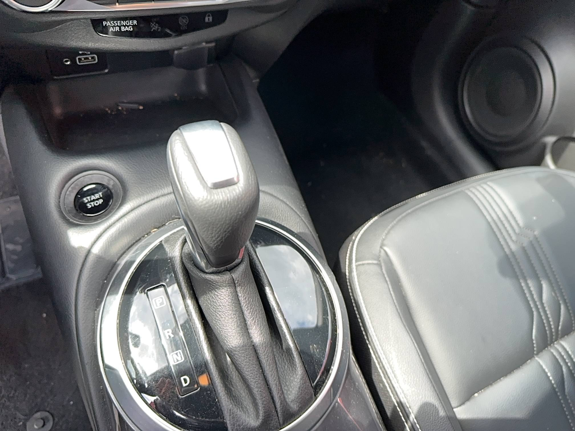 Vente en ligne Nissan Juke Juke HYBRID 143 au prix de 23 490 €