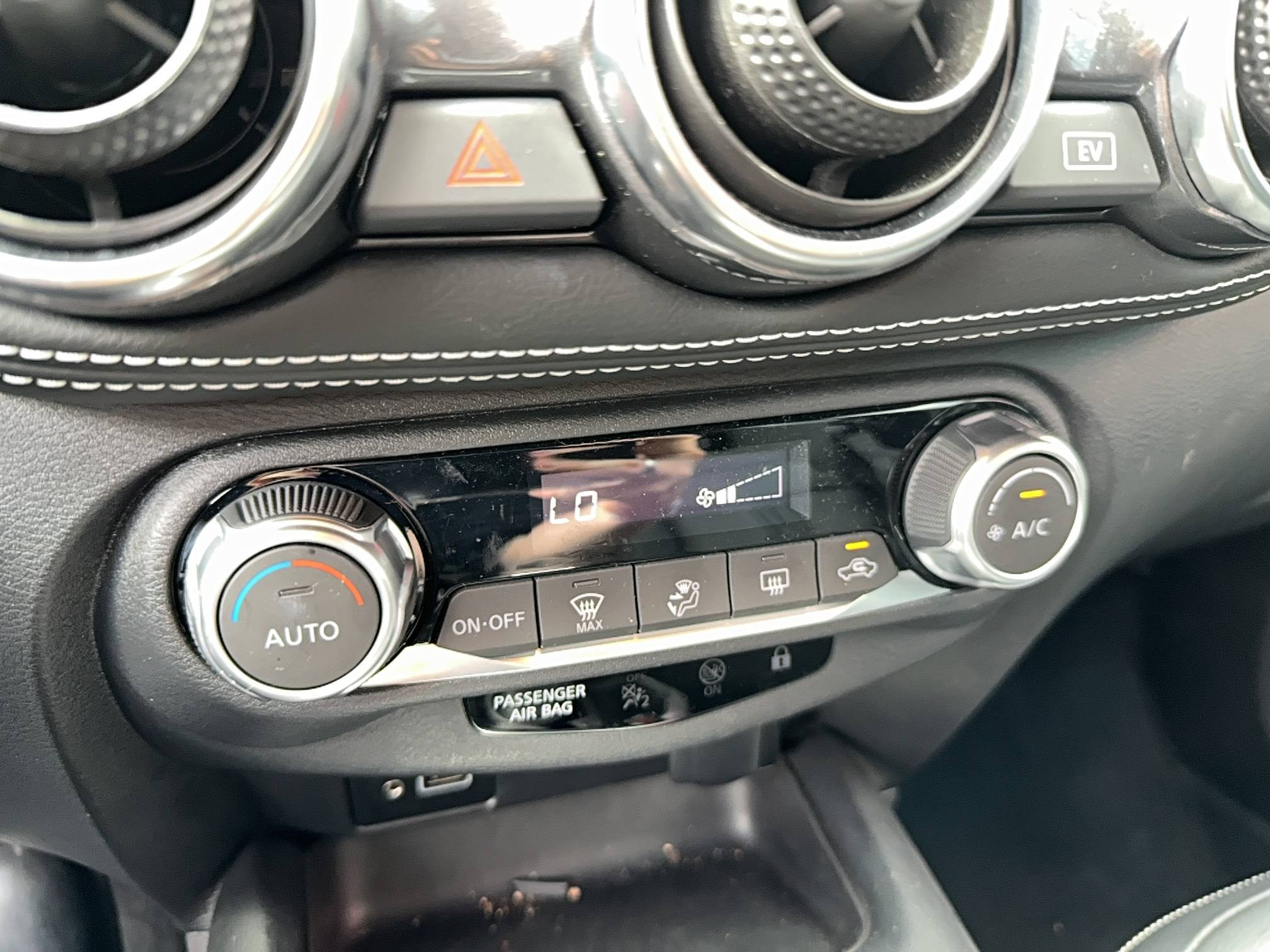 Vente en ligne Nissan Juke Juke HYBRID 143 au prix de 23 490 €