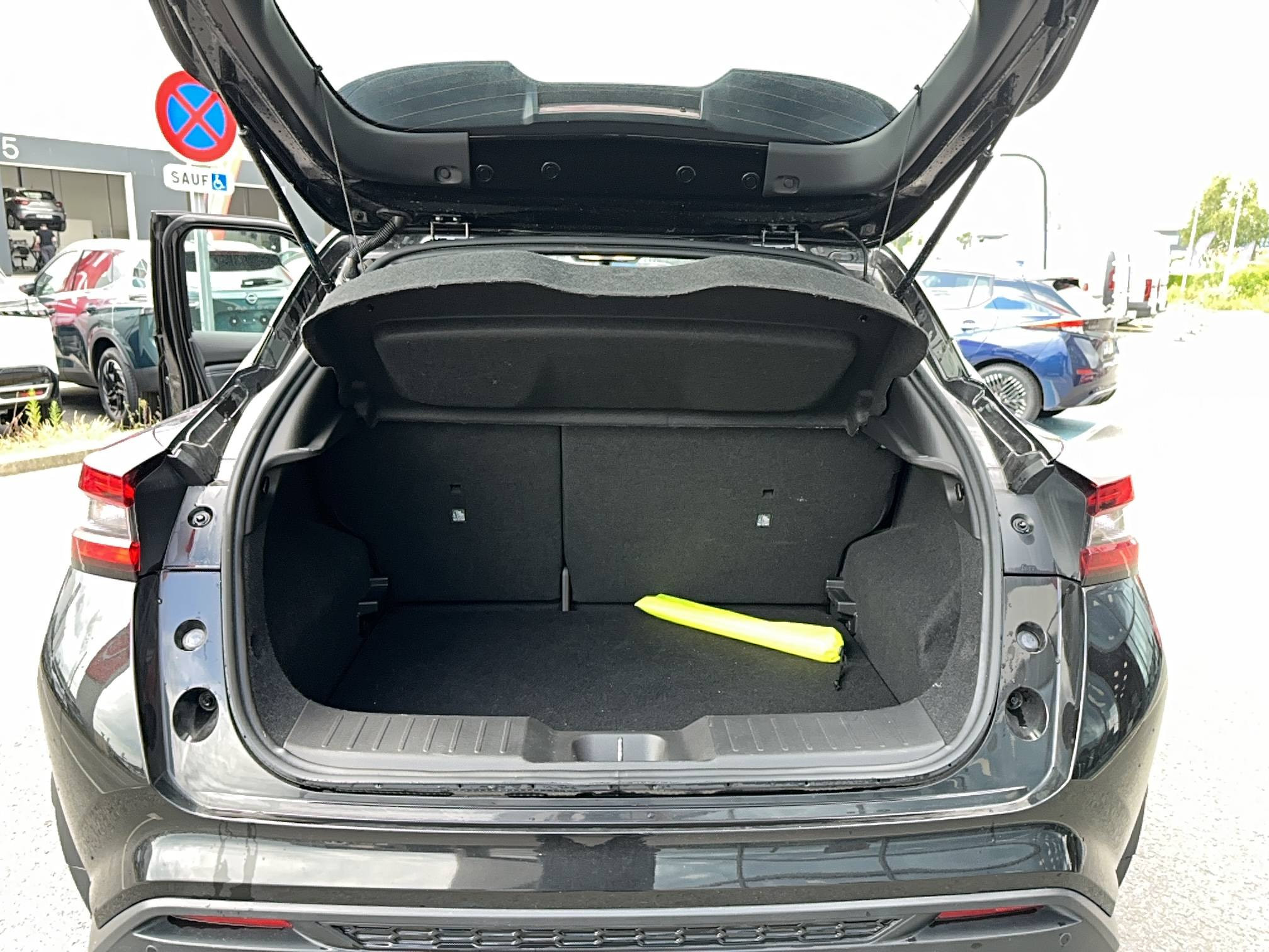 Vente en ligne Nissan Juke Juke HYBRID 143 au prix de 23 490 €