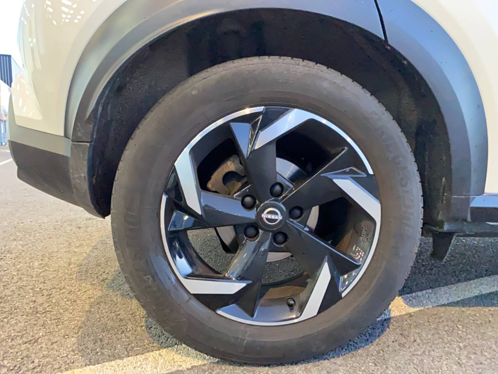 Vente en ligne Nissan Juke Juke DIG-T 114 au prix de 18 990 €