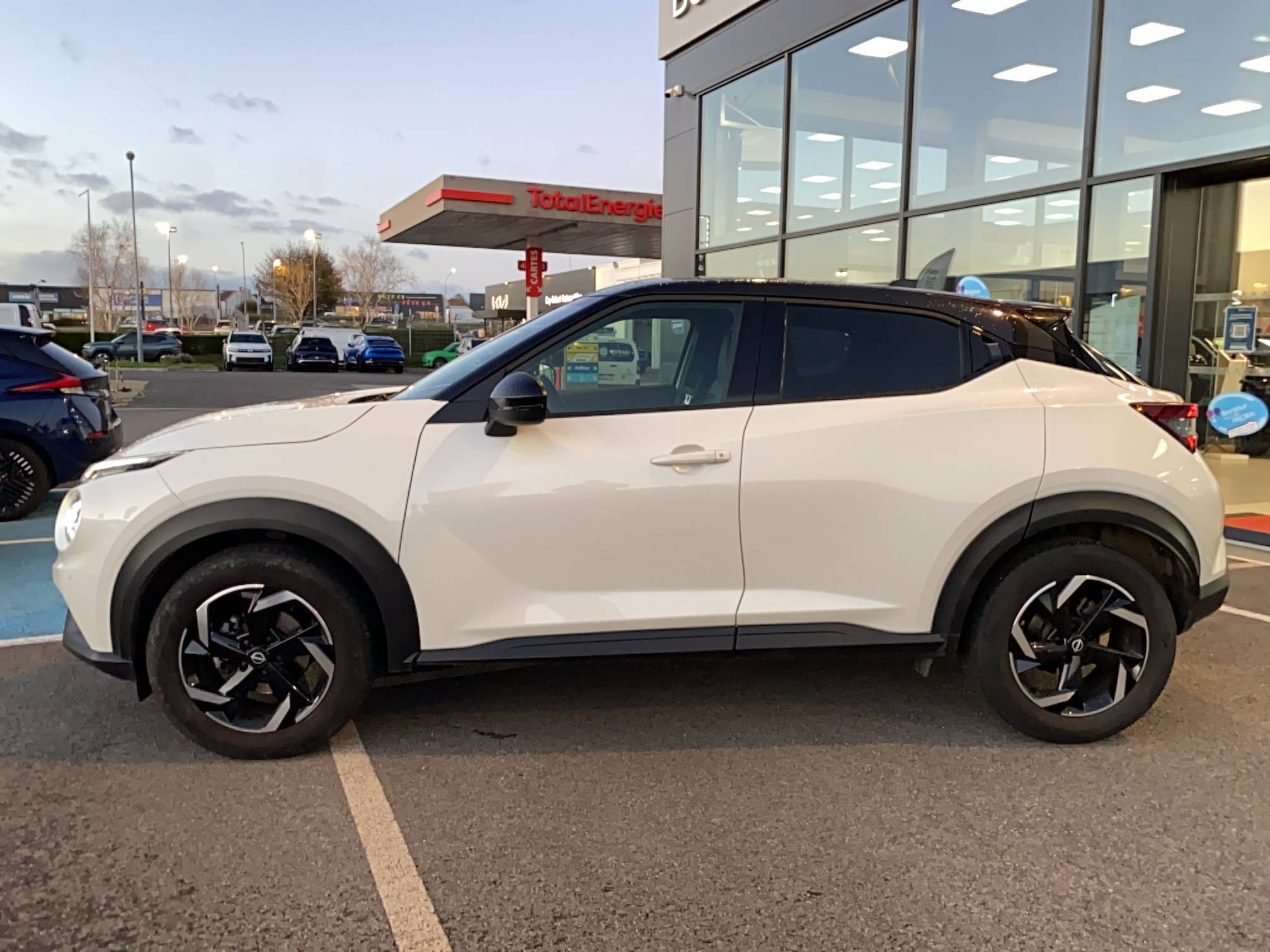 Vente en ligne Nissan Juke Juke DIG-T 114 au prix de 18 990 €