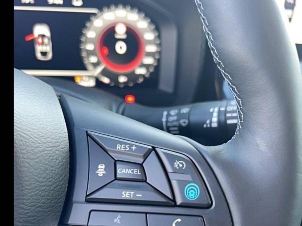 Vente en ligne Nissan Juke  HYBRID 143 au prix de 31 990 €