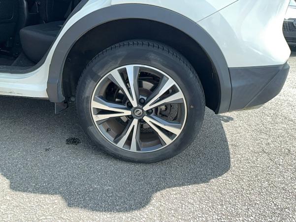 Vente en ligne Nissan Qashqai  1.7 dCi 150 au prix de 17 990 €