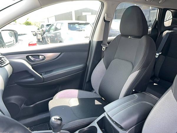 Vente en ligne Nissan Qashqai  1.7 dCi 150 au prix de 17 990 €