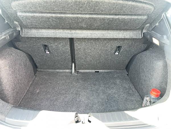 Vente en ligne Nissan Micra Micra IG-T 92 au prix de 14 990 €