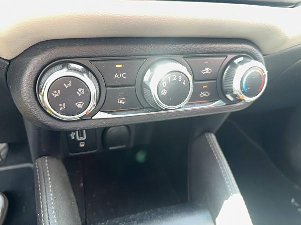 Vente en ligne Nissan Micra Micra IG-T 92 au prix de 14 990 €