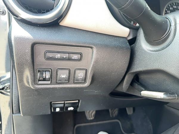 Vente en ligne Nissan Micra Micra IG-T 92 au prix de 14 990 €