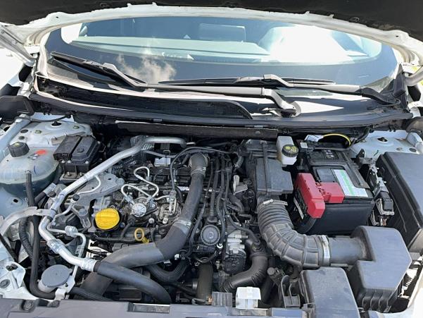 Vente en ligne Nissan Qashqai Qashqai Mild Hybrid 158 ch Xtronic au prix de 19 990 €