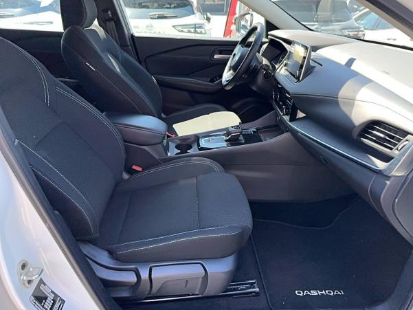 Vente en ligne Nissan Qashqai Qashqai Mild Hybrid 158 ch Xtronic au prix de 19 990 €