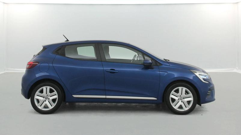 Vente en ligne Renault Clio 5 Clio E-Tech 140 - 21N au prix de 16 490 €