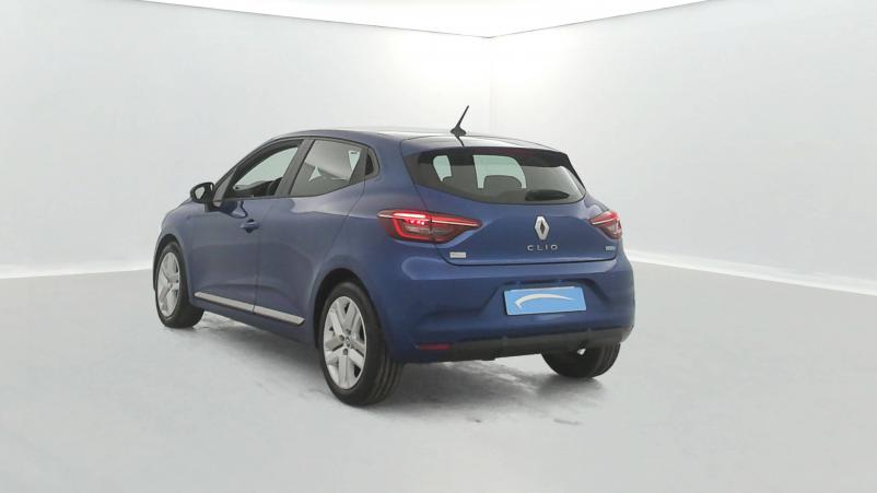 Vente en ligne Renault Clio 5 Clio E-Tech 140 - 21N au prix de 16 490 €