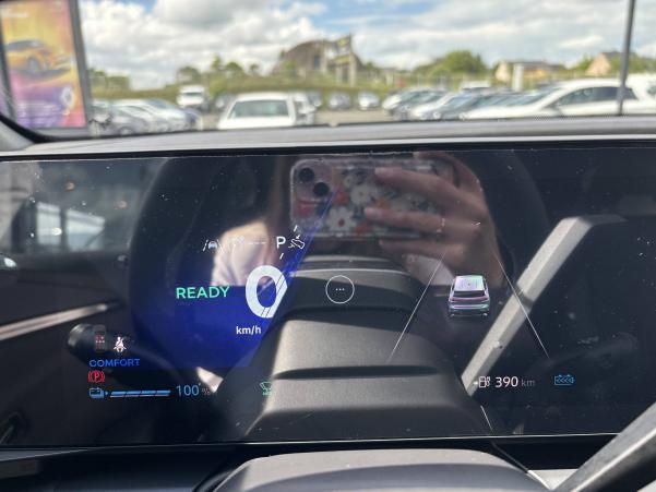 Vente en ligne Renault Megane E-Tech  220 ch autonomie confort au prix de 38 900 €
