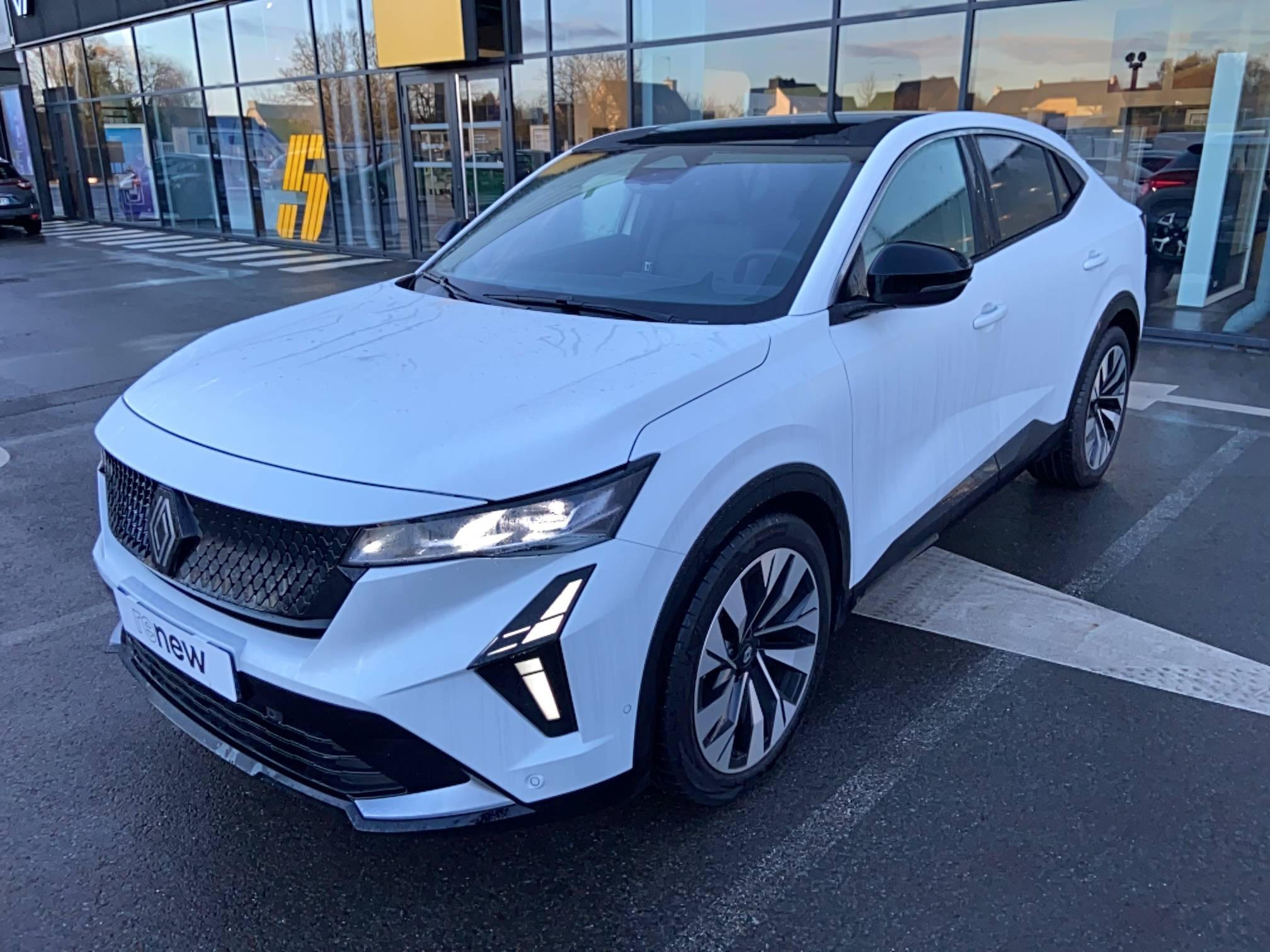 Renault Rafale  E-Tech full hybrid 200ch occasion de 2025 en vente à Lamballe