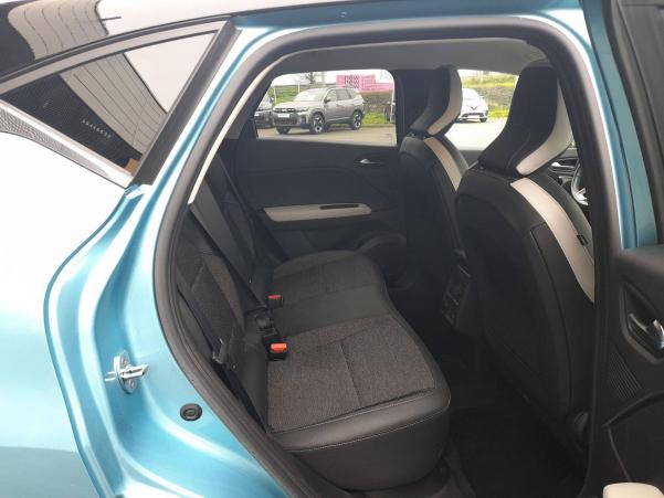 Vente en ligne Renault Captur  E-Tech Plug-in 160 au prix de 18 990 €
