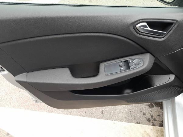 Vente en ligne Renault Clio 5 Clio TCe 90 au prix de 14 990 €