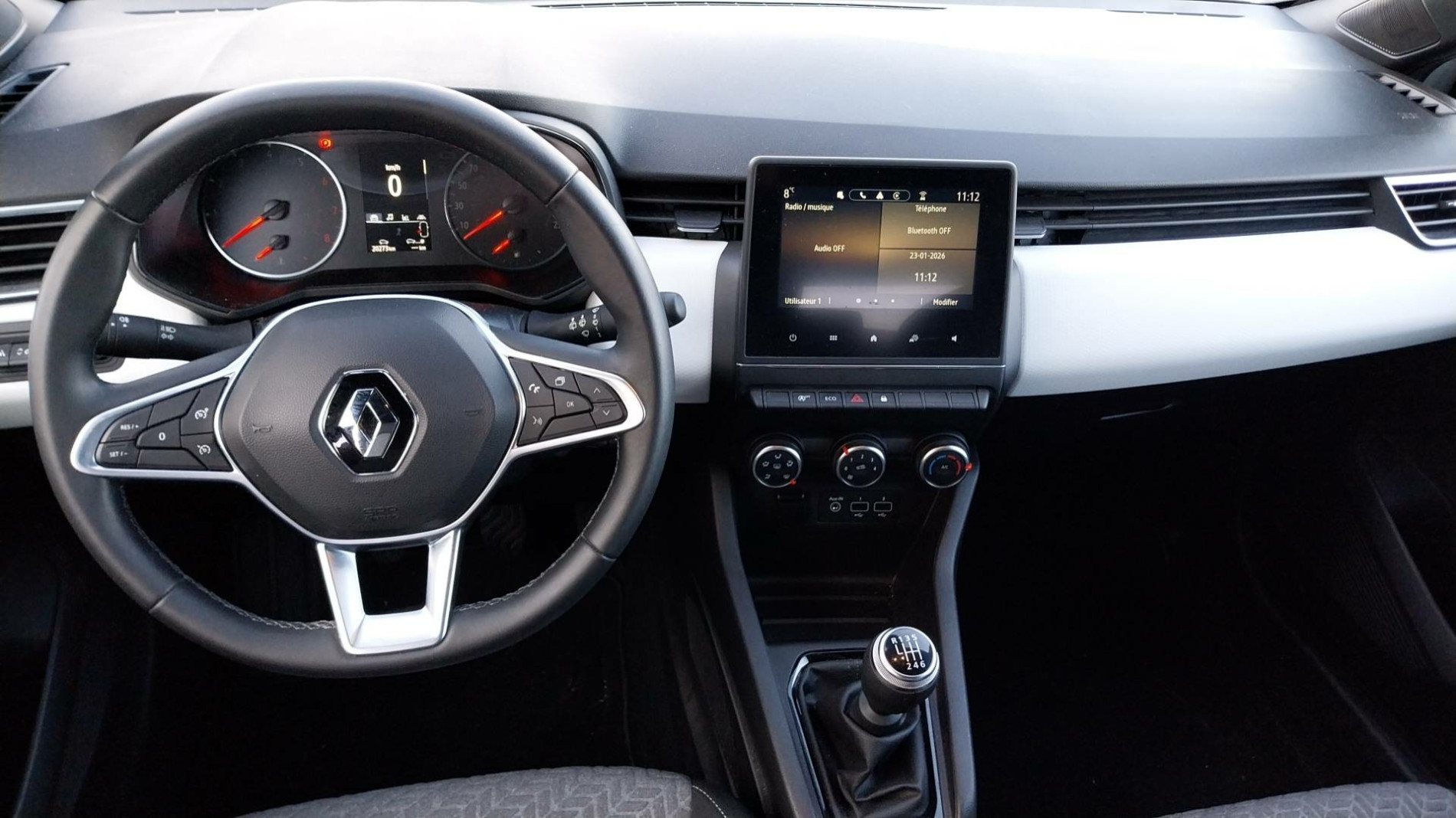 Vente en ligne Renault Clio 5 Clio TCe 90 - 21N au prix de 14 490 €