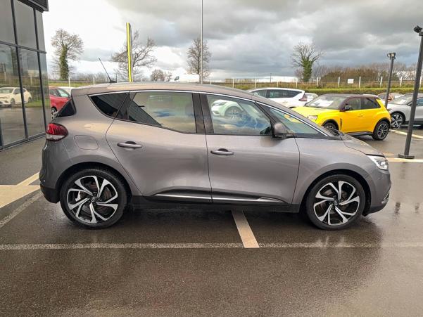 Vente en ligne Renault Scenic 4 Scenic dCi 160 Energy EDC au prix de 13 990 €