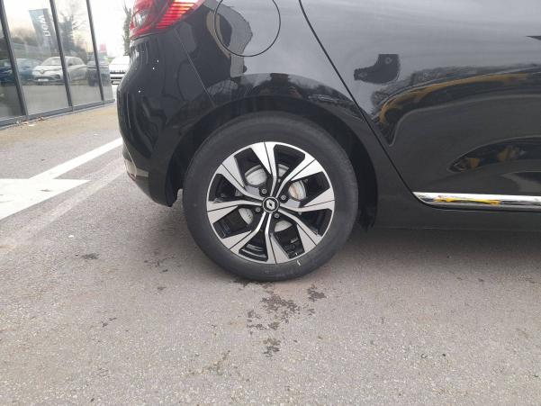 Vente en ligne Renault Clio 5 Clio E-Tech full hybrid 145 au prix de 18 980 €