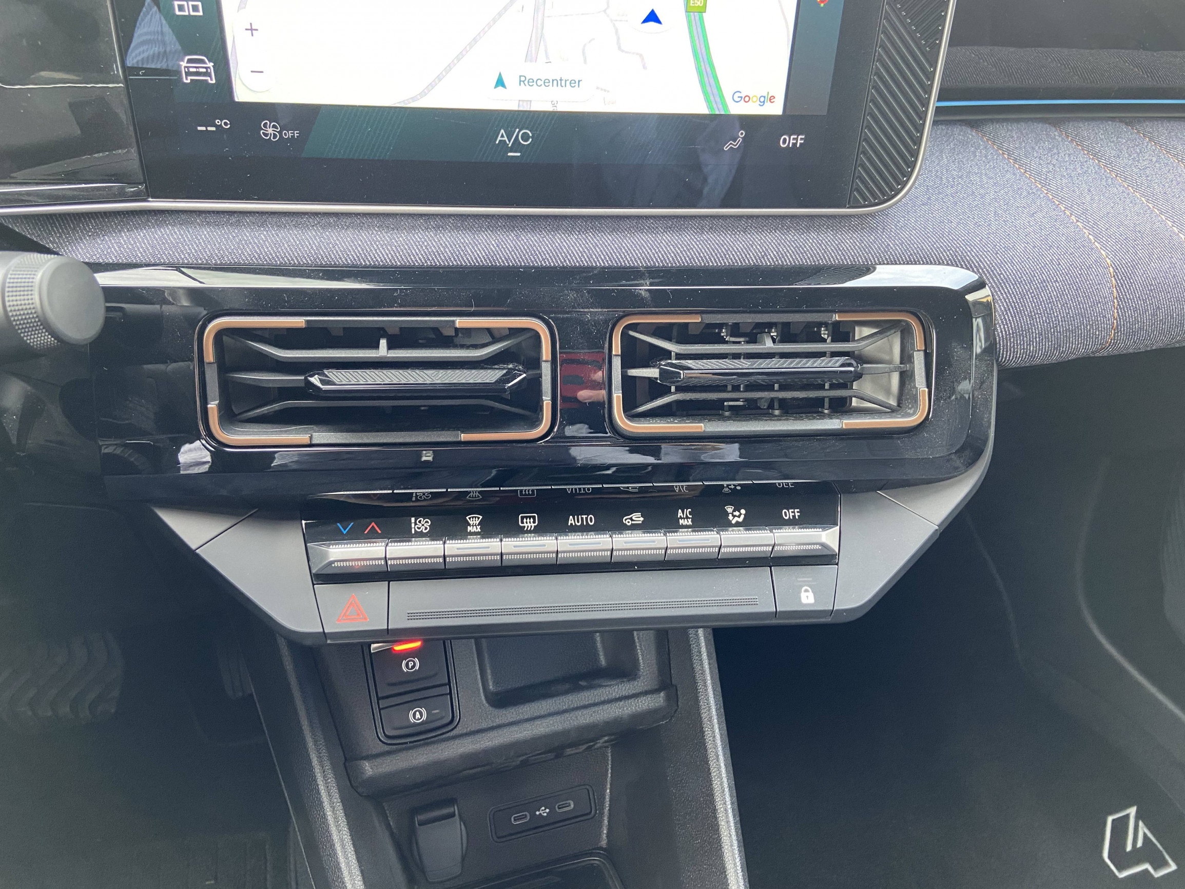 Vente en ligne Renault R4 E-Tech  150 ch autonomie confort au prix de 33 490 €