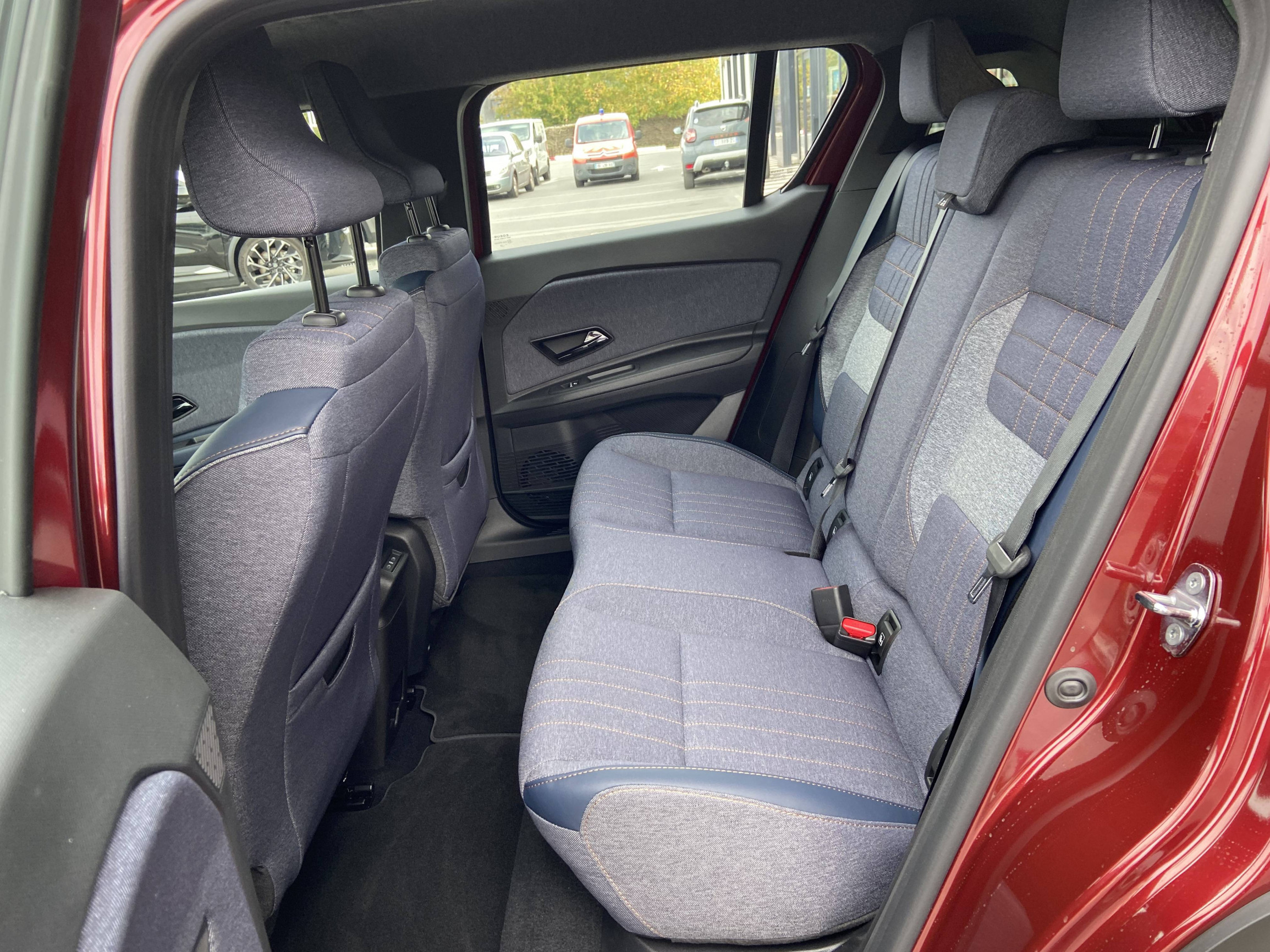 Vente en ligne Renault R4 E-Tech  150 ch autonomie confort au prix de 33 490 €