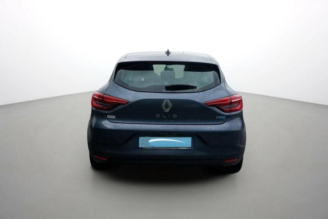 Vente en ligne Renault Clio 5 Clio E-Tech 140 - 21N au prix de 16 490 €