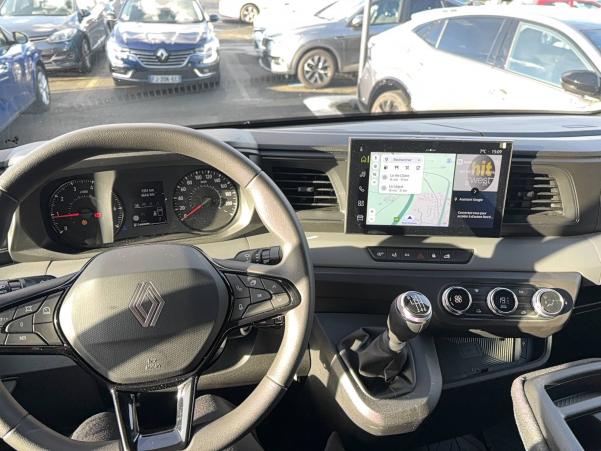 Vente en ligne Renault Master MASTER FGN TRAC 3T5 L2H2 BLUE DCI 150 au prix de 38 000 €