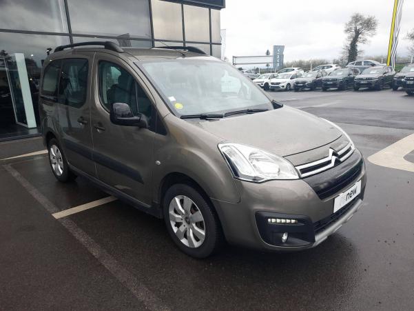 Vente en ligne Citroën Berlingo  BlueHDi 100 BVM5 au prix de 13 990 €
