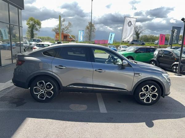 Vente en ligne Renault Arkana  E-Tech 145 - 21B au prix de 21 490 €