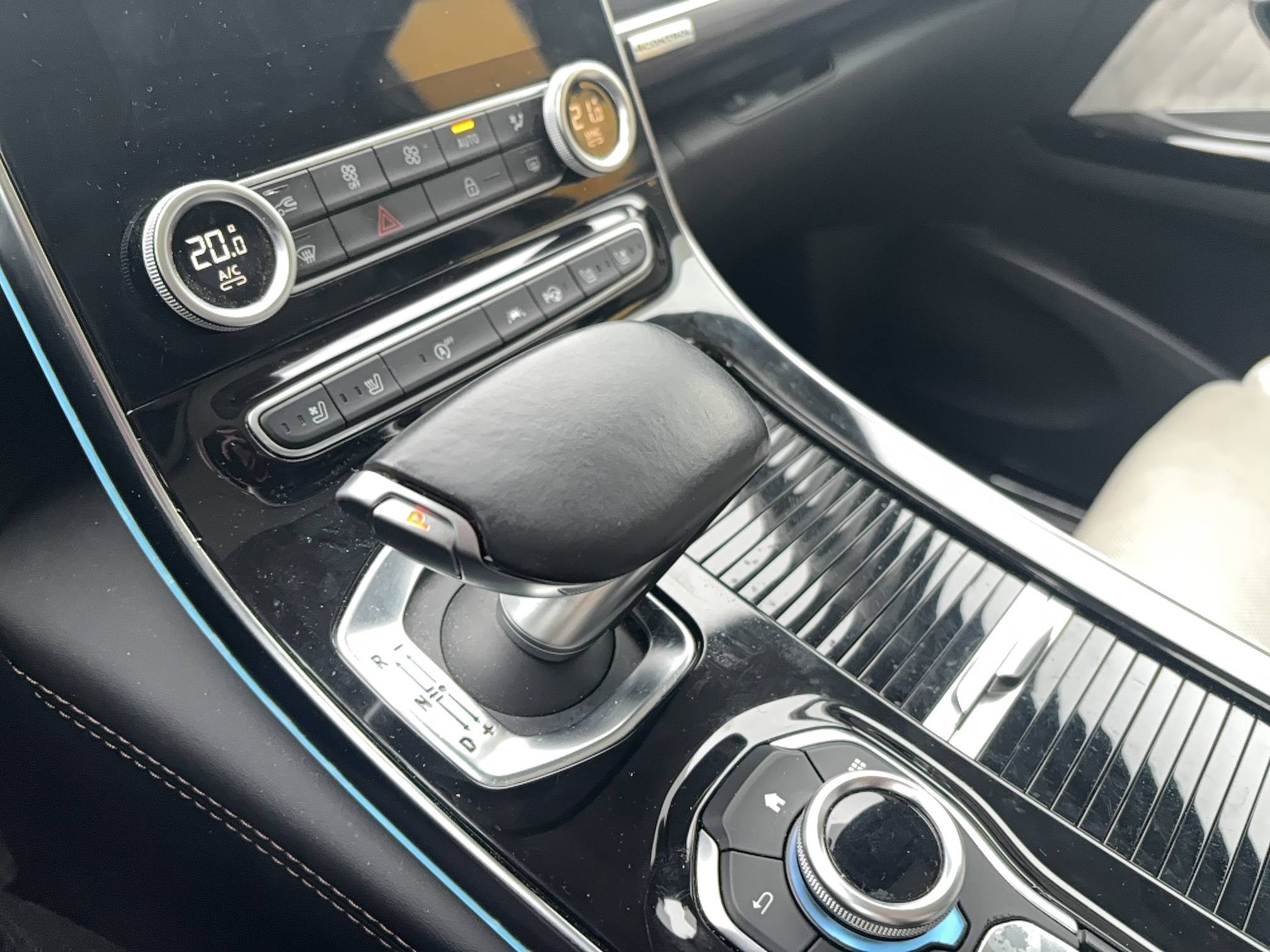 Vente en ligne Renault Espace 5 Espace Blue dCi 200 EDC au prix de 25 490 €