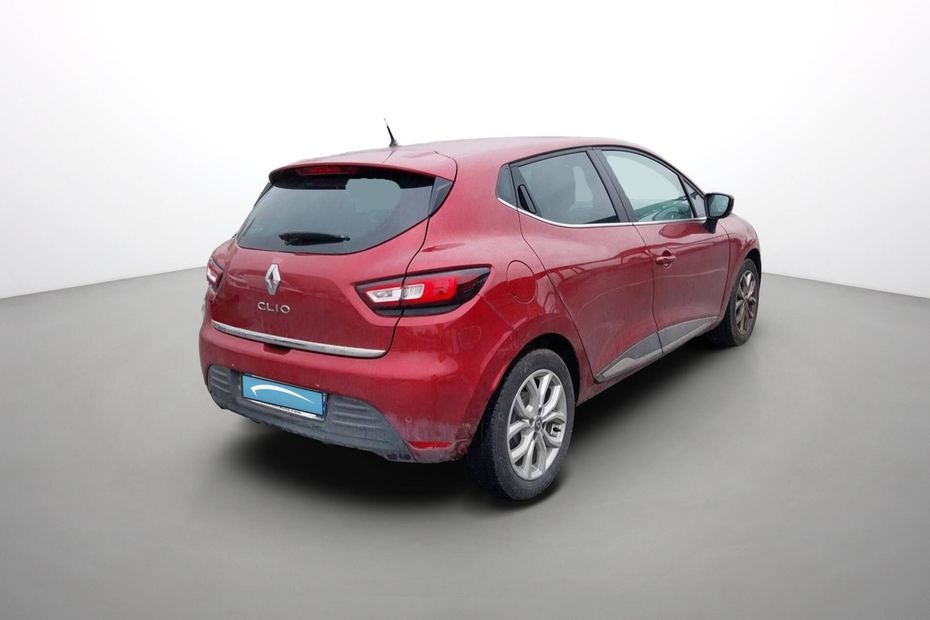 Vente en ligne Renault Clio 4 Clio TCe 90 au prix de 11 990 €