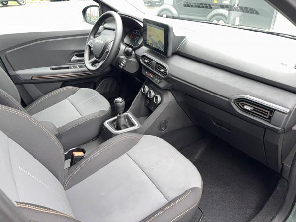 Vente en ligne Dacia Jogger  ECO-G 100 7 places au prix de 21 490 €
