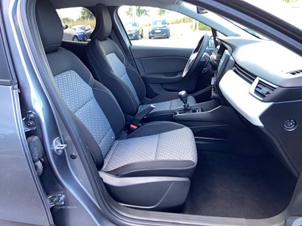 Vente en ligne Renault Clio 5 Clio TCe 100 GPL au prix de 14 790 €