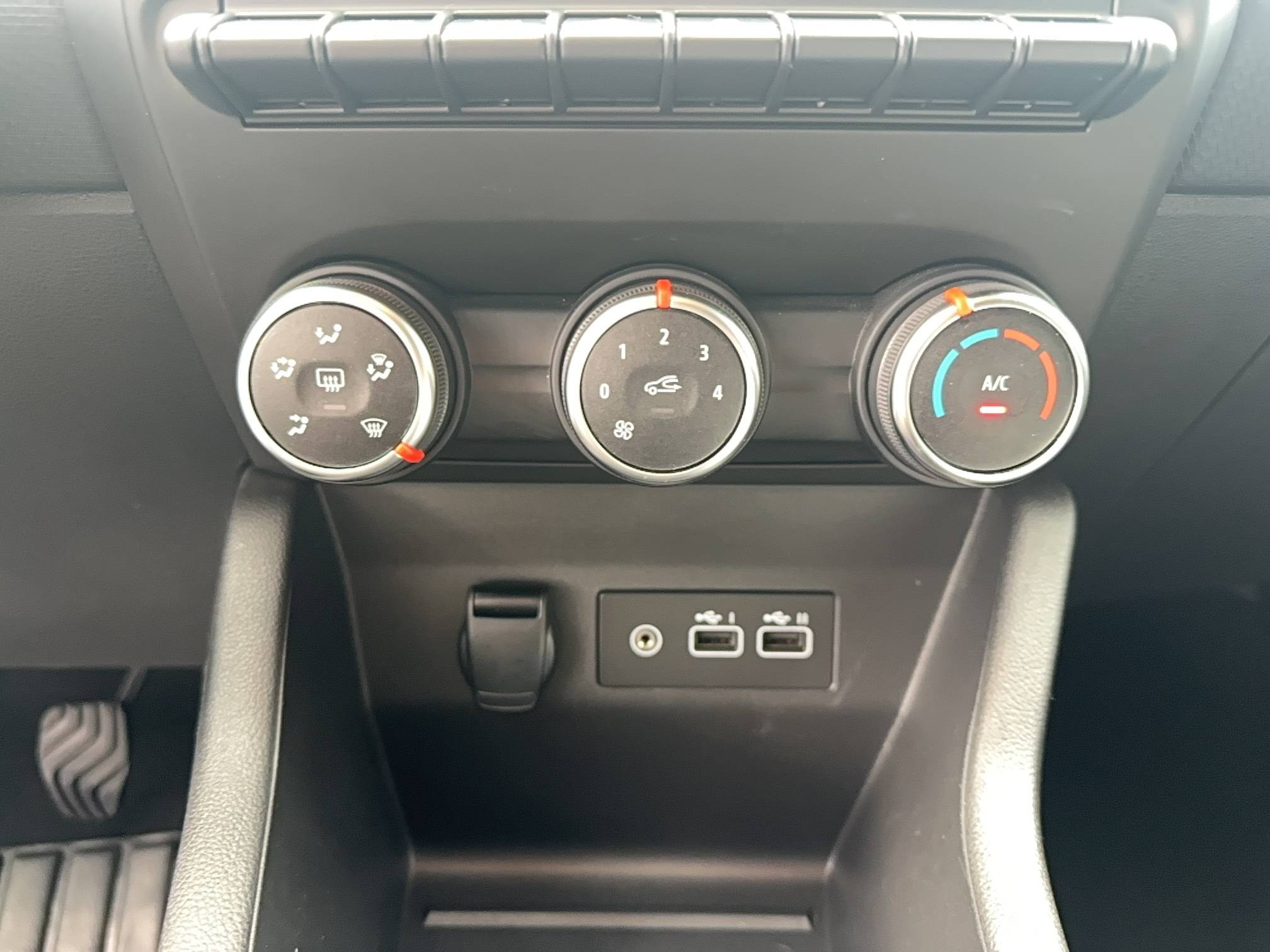 Vente en ligne Renault Clio 5 Clio TCe 90 au prix de 14 490 €