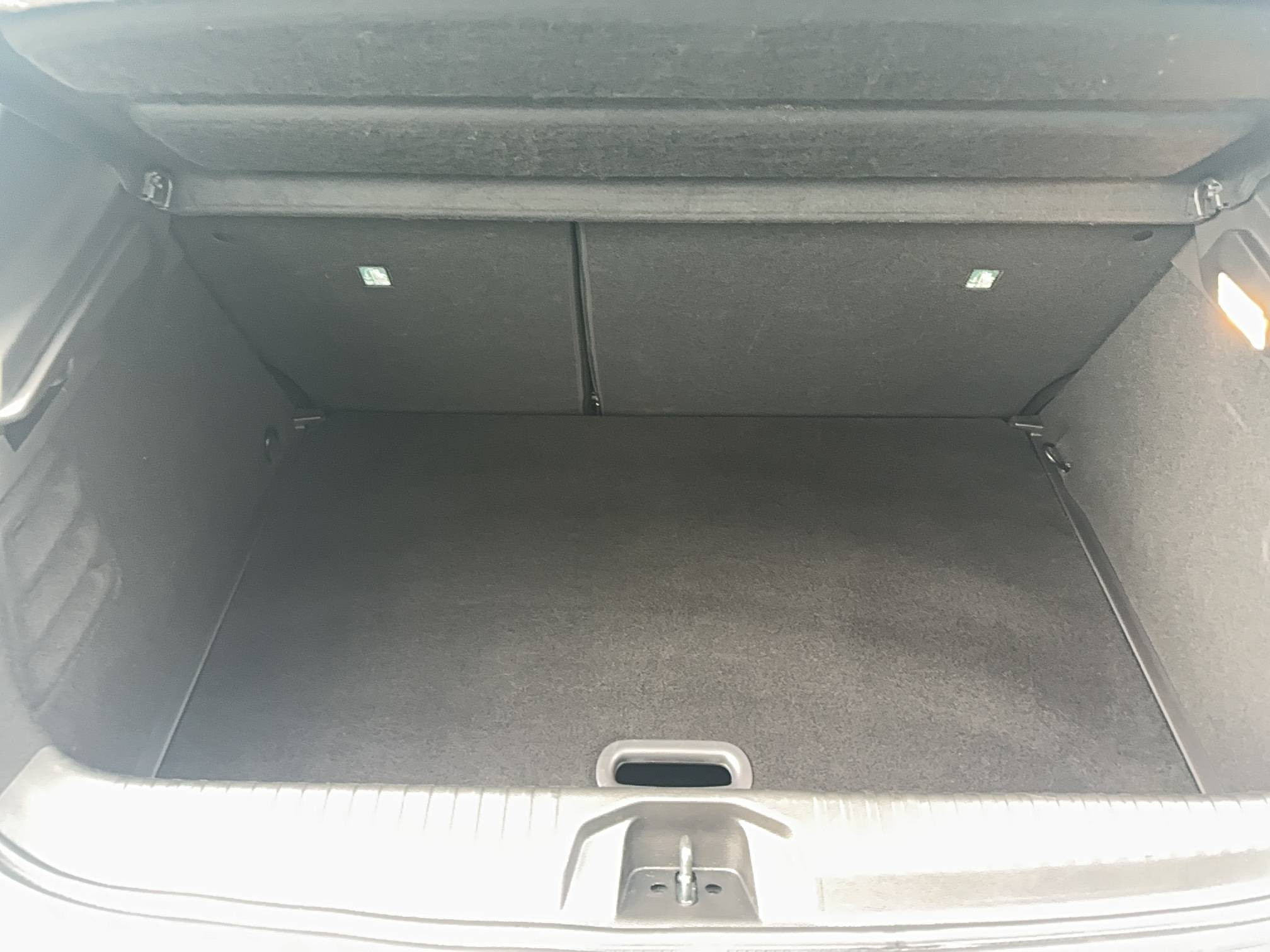 Vente en ligne Renault Clio 5 Clio TCe 90 au prix de 14 490 €