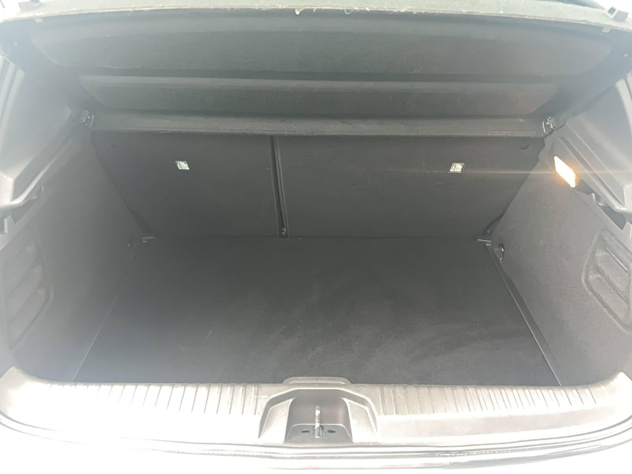 Vente en ligne Renault Clio 5 Clio TCe 90 au prix de 14 990 €