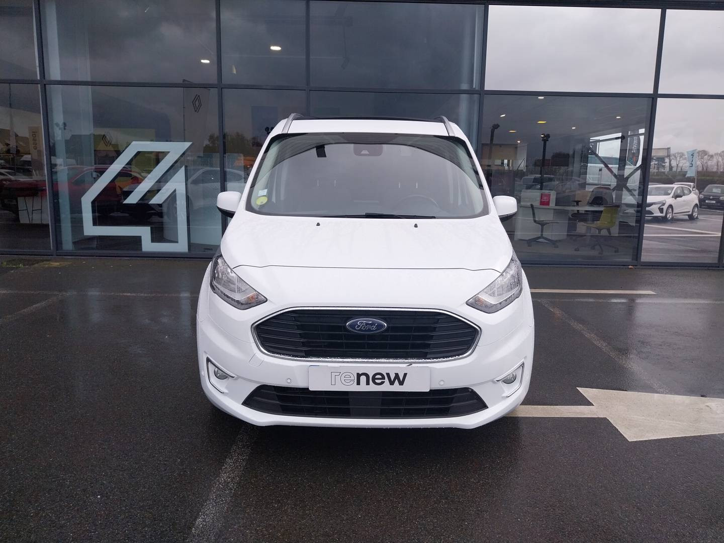 Vente en ligne Ford Grand Tourneo Connect  1.5 L EcoBlue 120 S&S au prix de 20 490 €