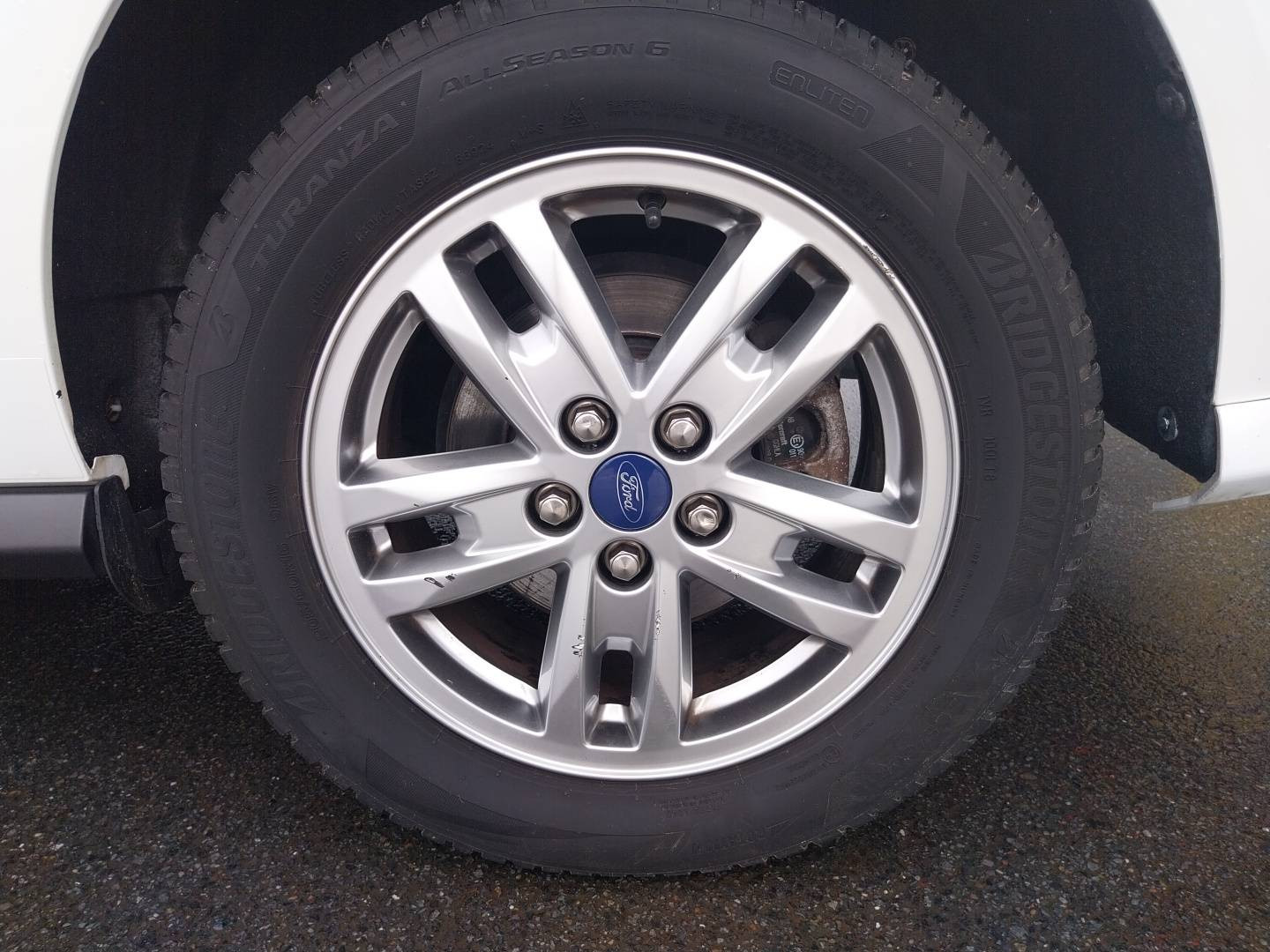 Vente en ligne Ford Grand Tourneo Connect  1.5 L EcoBlue 120 S&S au prix de 20 490 €