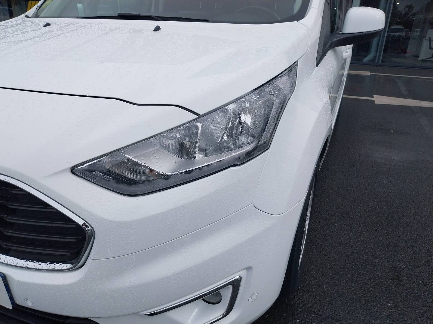 Vente en ligne Ford Grand Tourneo Connect  1.5 L EcoBlue 120 S&S au prix de 20 490 €