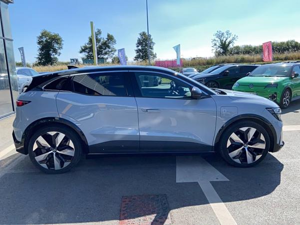 Vente en ligne Renault Megane E-Tech  EV60 220 ch super charge au prix de 26 490 €