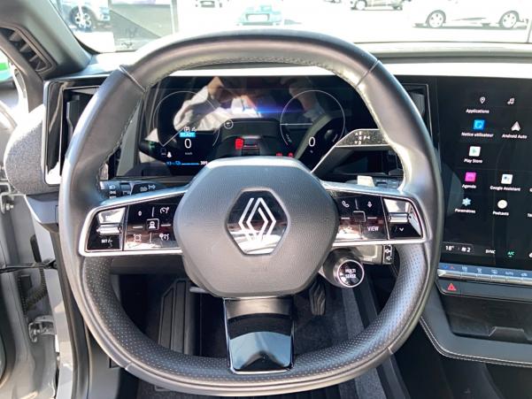 Vente en ligne Renault Megane E-Tech  EV60 220 ch super charge au prix de 26 490 €