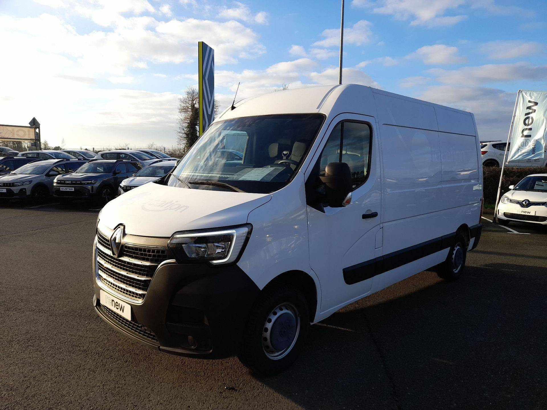Renault Master Fourgon MASTER FGN TRAC F3500 L2H2 DCI 135 occasion de 2021 en vente à Lamballe