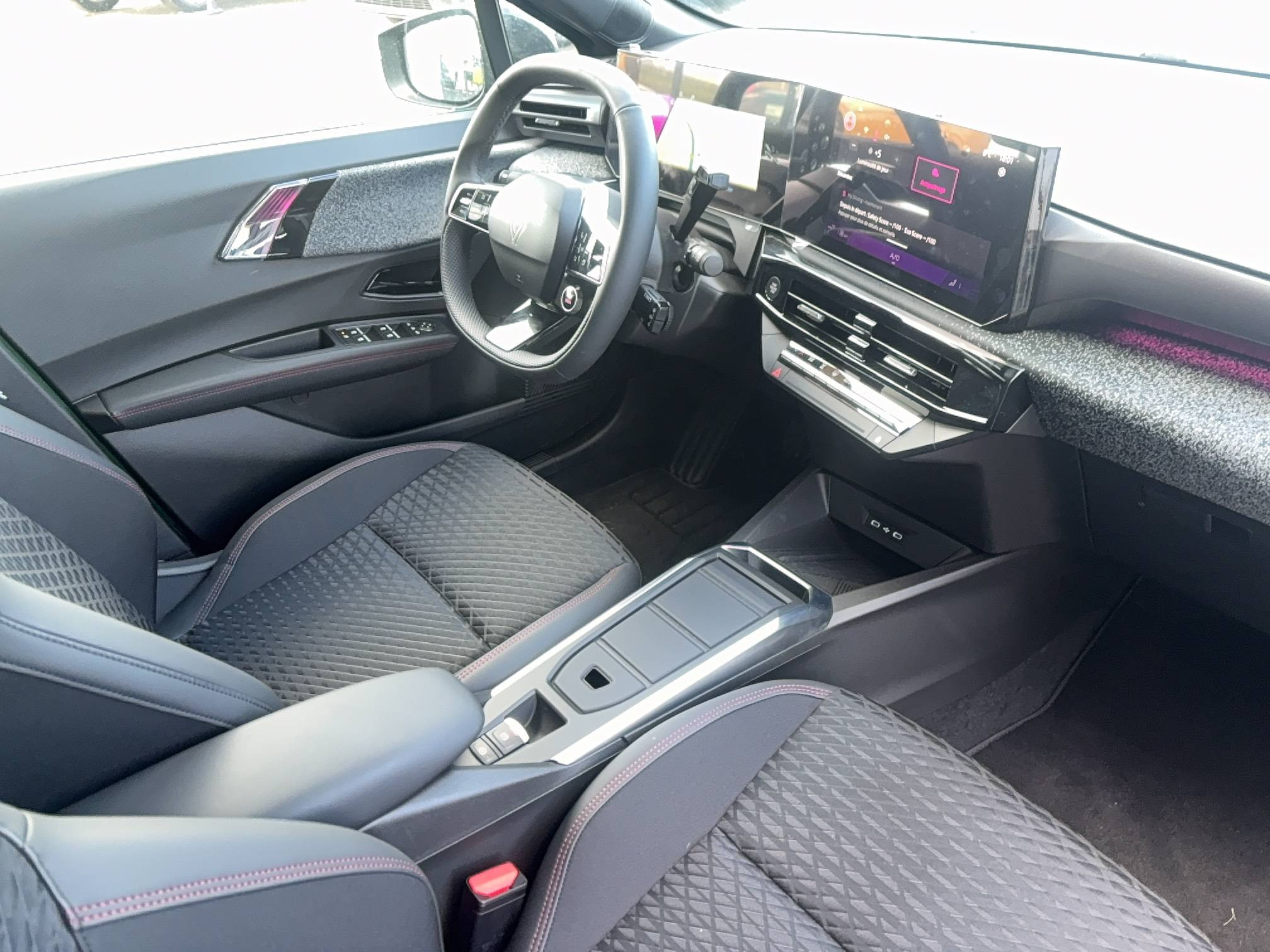 Vente en ligne Renault Clio 6 Clio E-Tech full hybrid 160 ch au prix de 25 990 €