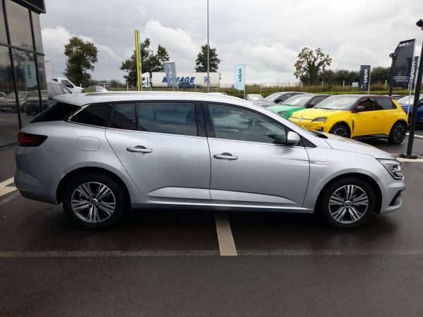 Vente en ligne Renault Megane 4 Estate Mégane IV Estate Blue dCi 115 EDC - 21N au prix de 18 690 €