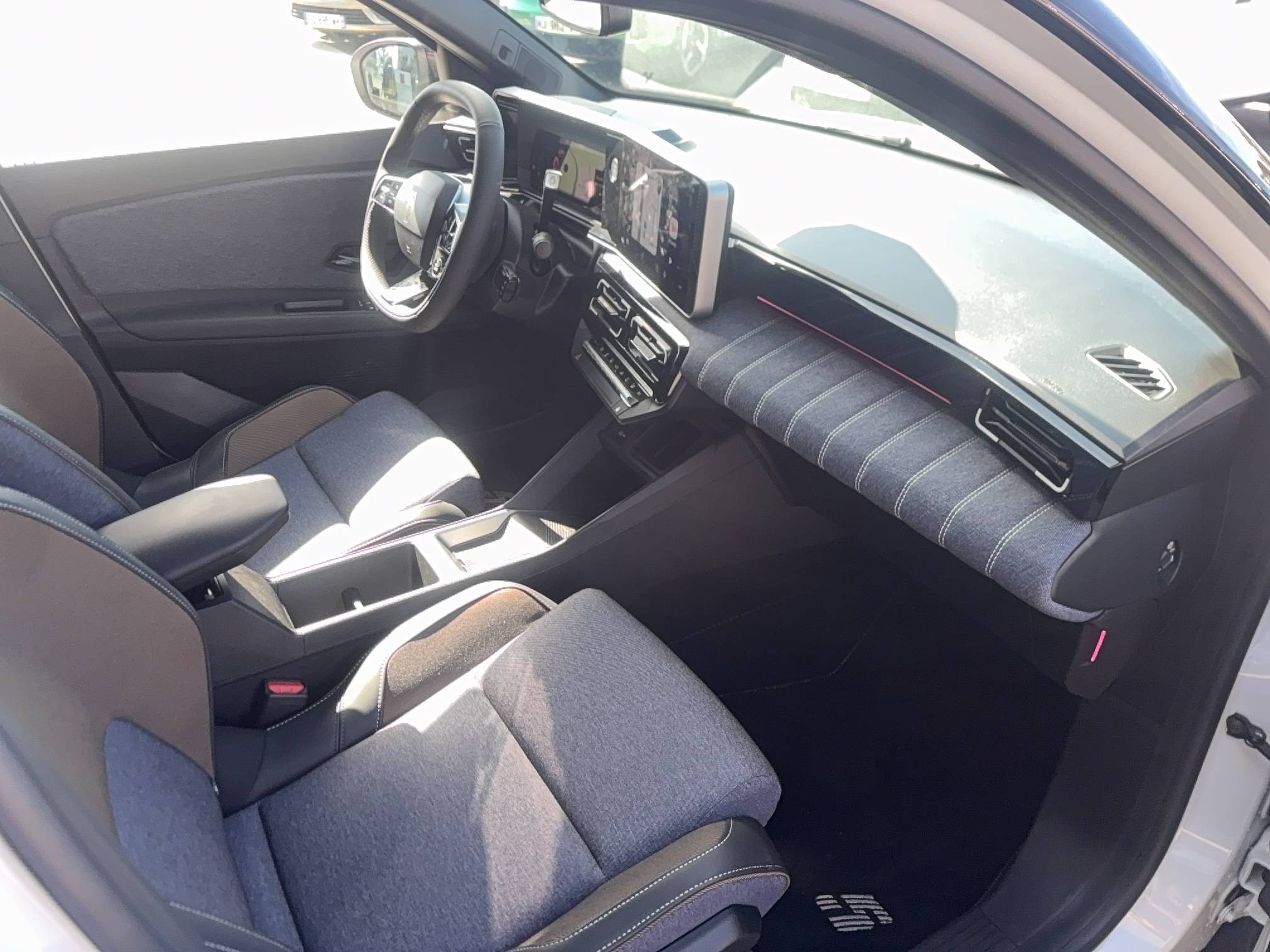 Vente en ligne Renault R5 E-Tech  120 ch autonomie urbaine au prix de 30 490 €