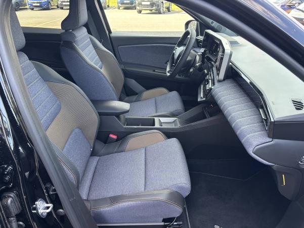 Vente en ligne Renault R5 E-Tech  120 ch autonomie urbaine au prix de 29 990 €