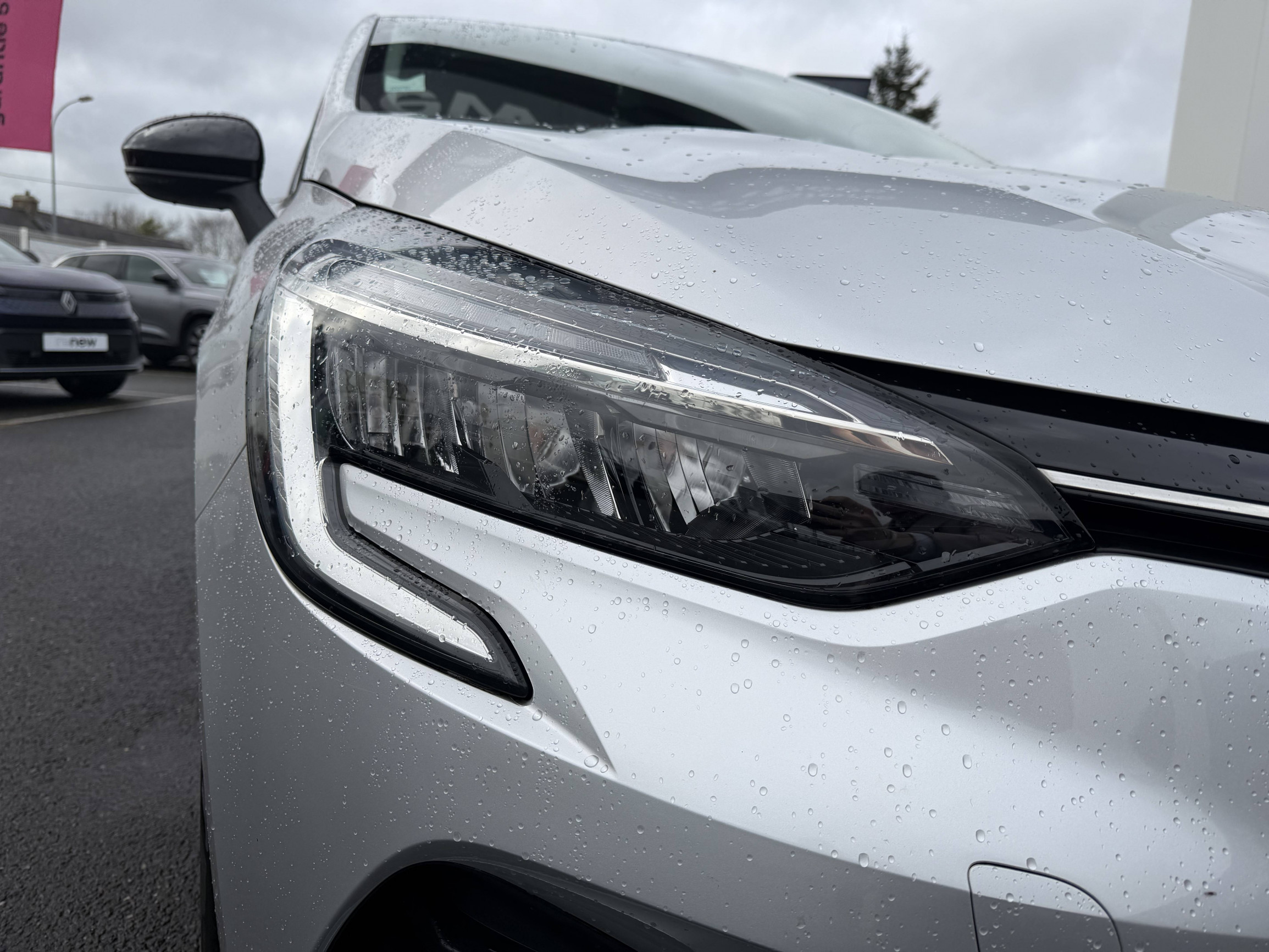 Vente en ligne Renault Clio 5 Clio TCe 90 au prix de 13 990 €