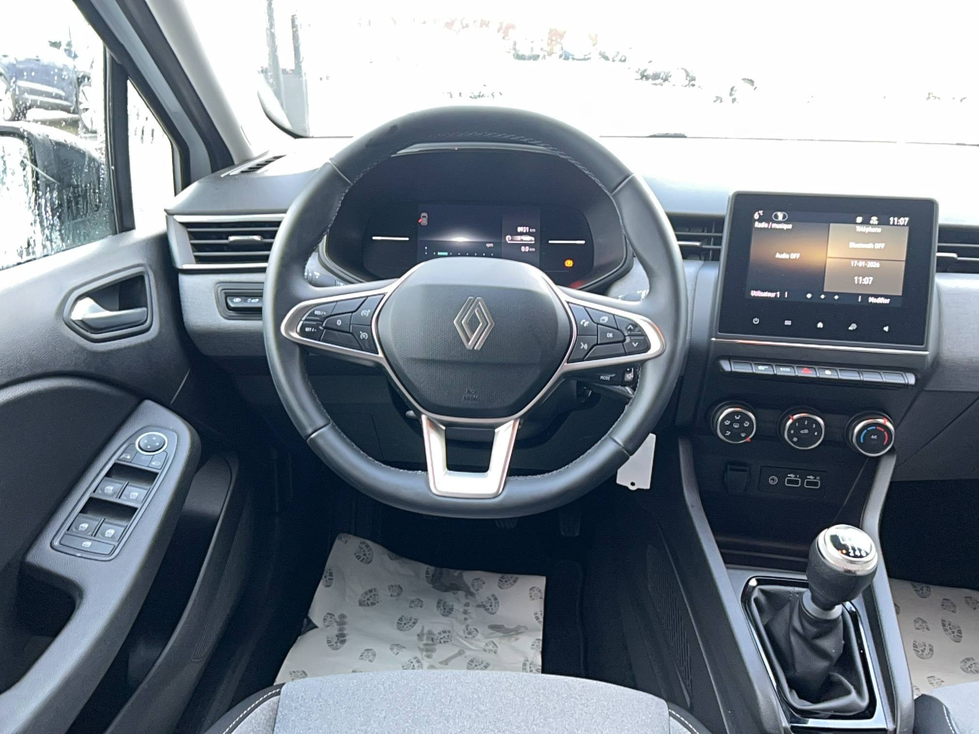 Vente en ligne Renault Clio 5 Clio TCe 90 ch GSR2 au prix de 16 490 €