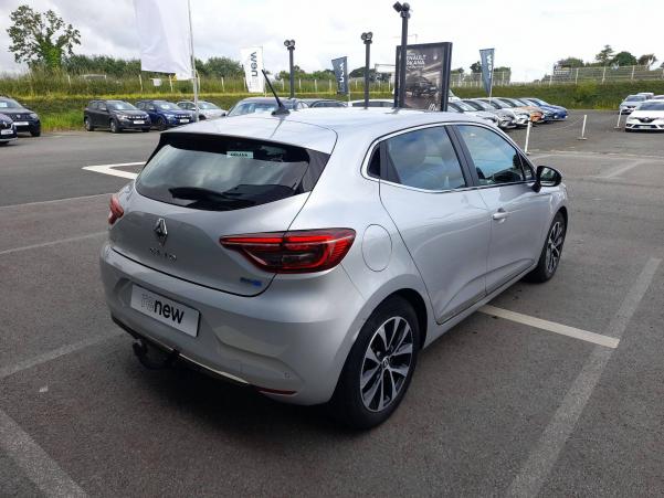 Vente en ligne Renault Clio 5 Clio E-Tech 140 - 21N au prix de 17 990 €