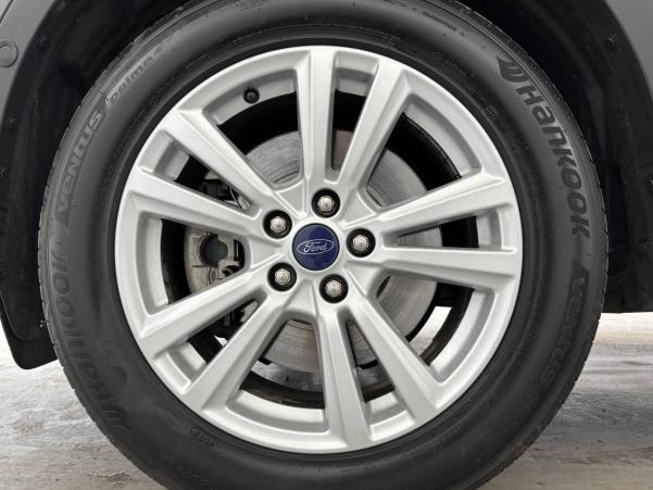 Vente en ligne Ford Kuga  1.5 TDCi 120 S&S 4x2 BVM6 au prix de 15 790 €